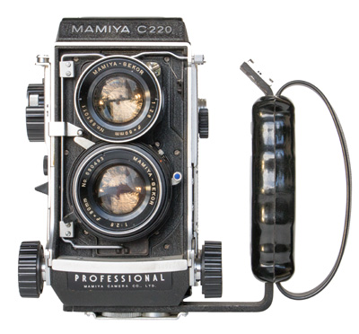 [Mamiya C220]