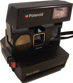 [Polaroid Sun 660]