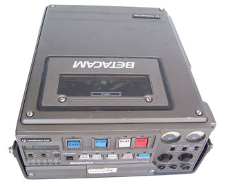 [Thompson-CSF Betacam Portable Videocassette Recorder VT-626]